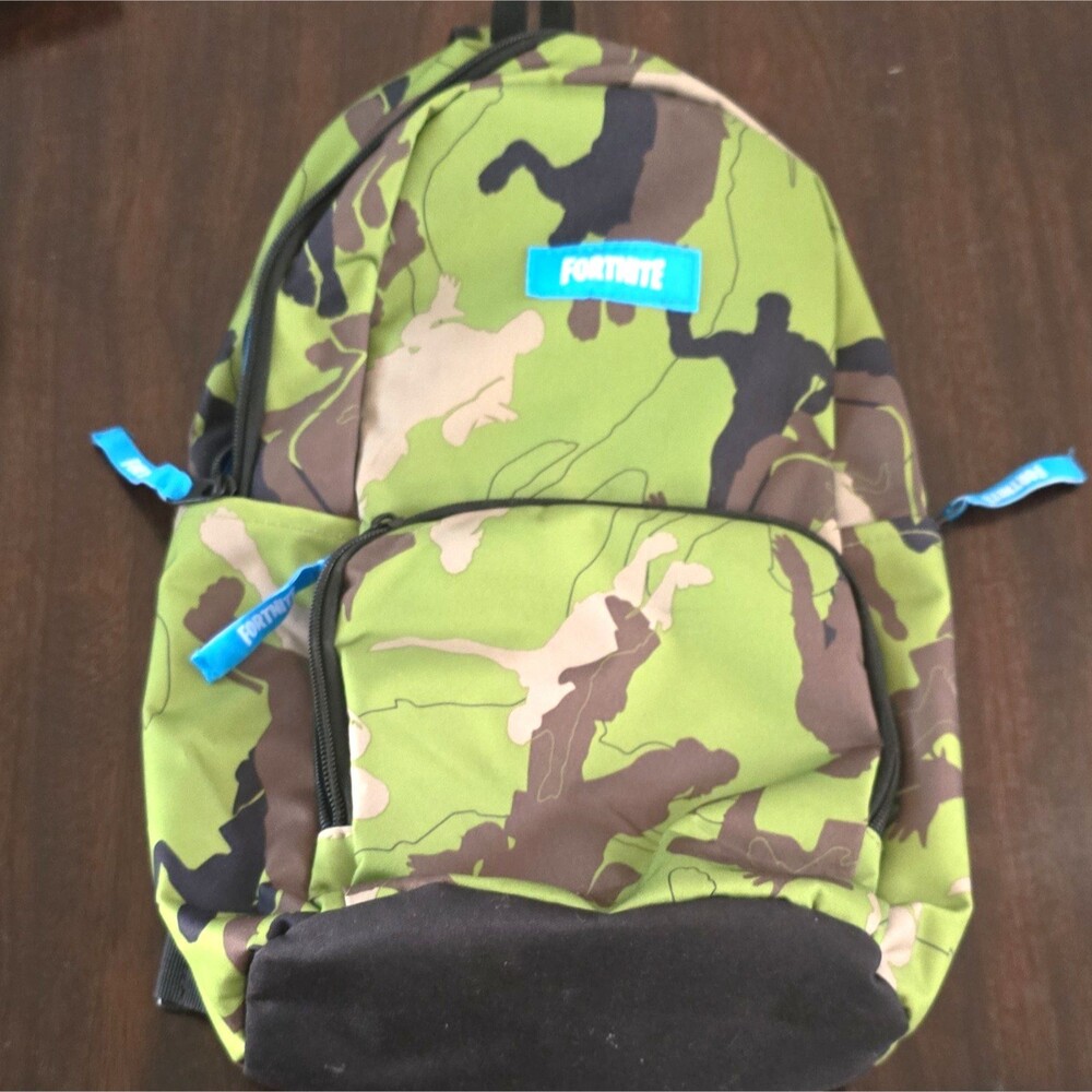 Fortnite camo sling bag (front/shoulder strap)